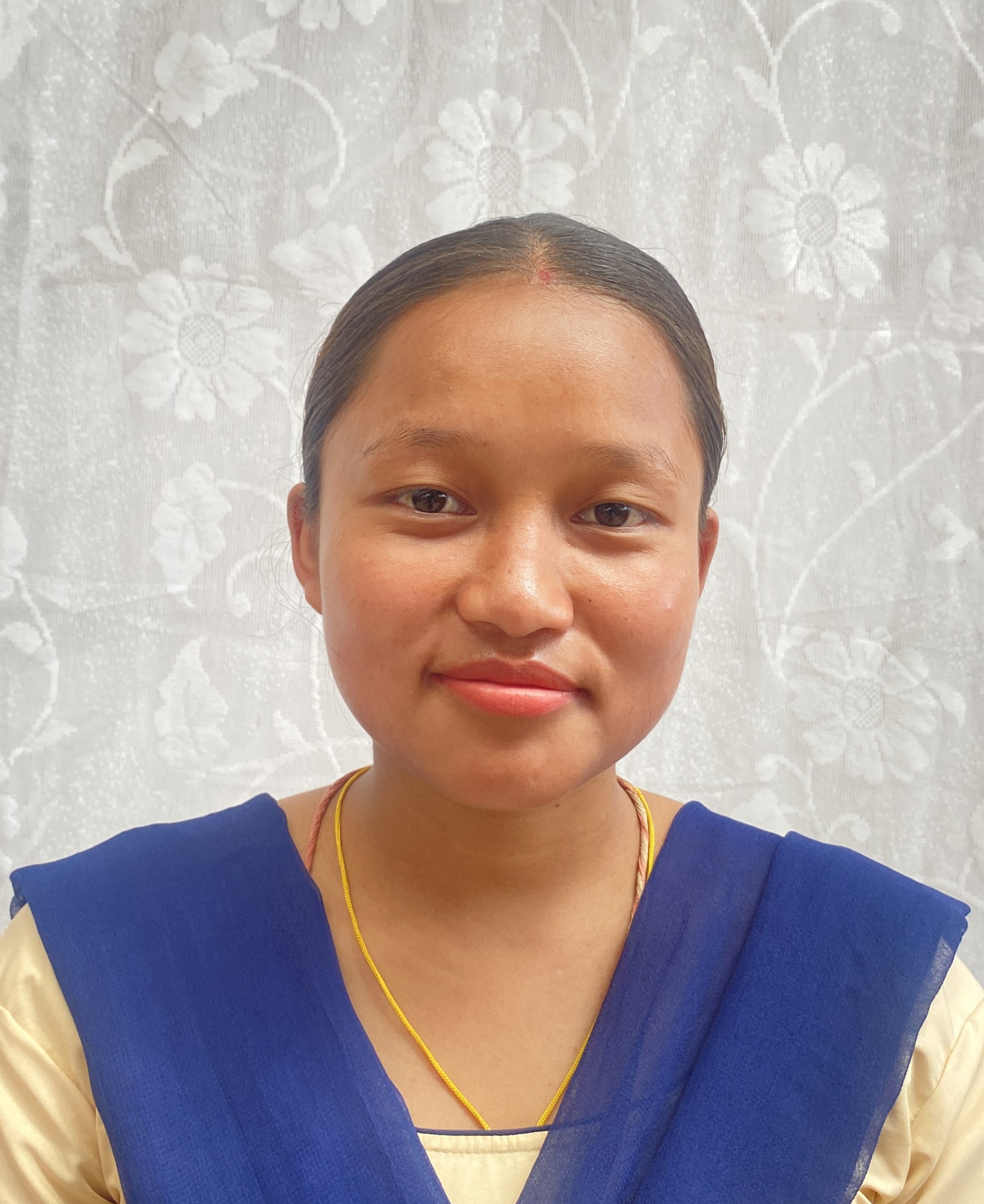  Kopila Gurung 